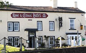 Oyo Rose & Crown Hotel